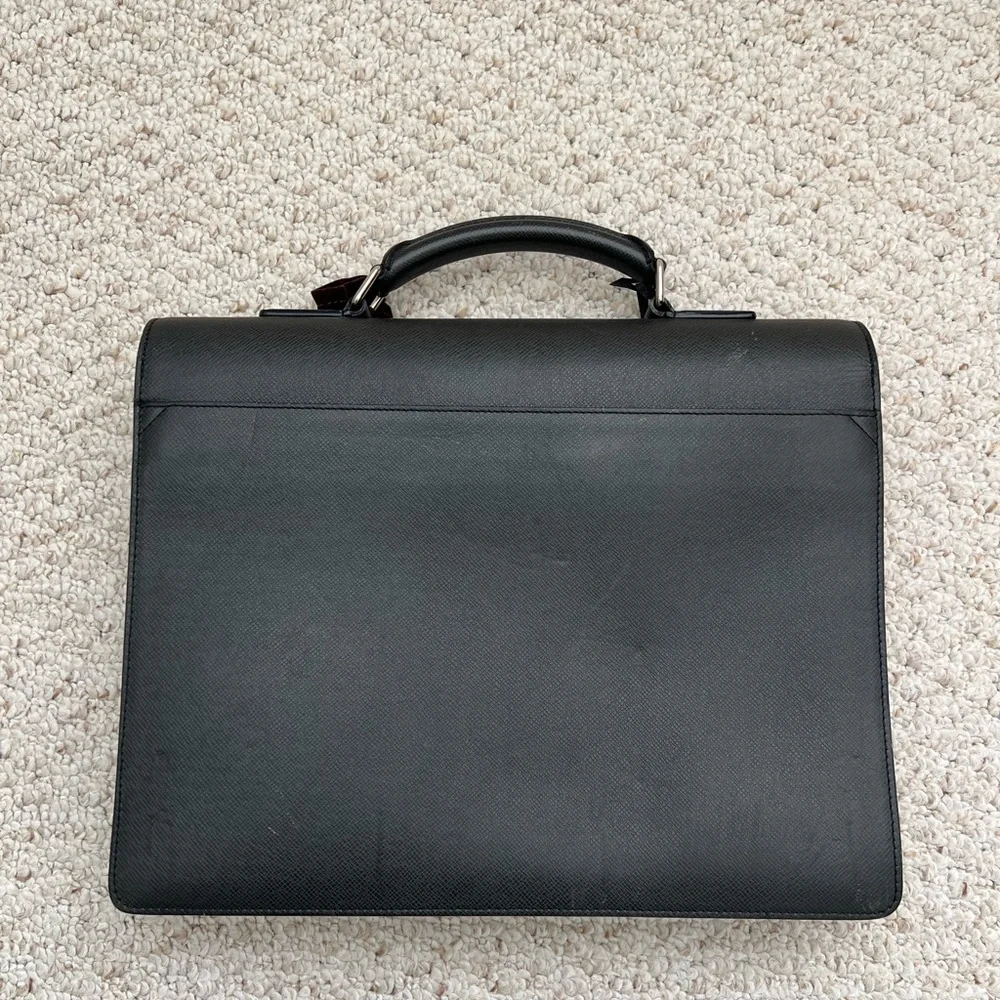 Louis Vuitton Taiga Leather Briefcase